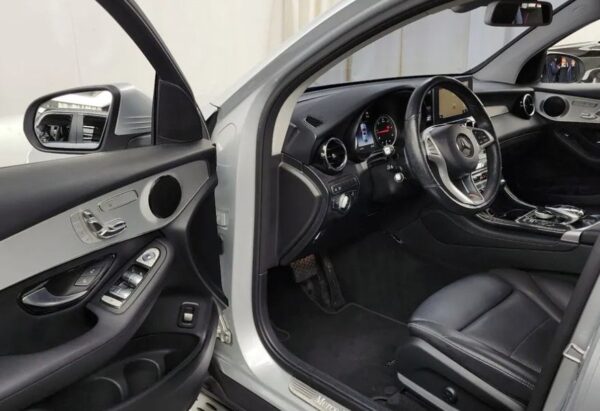 photo_2025-04-15_16-27-25 Mercedes GLC220d 4MATIC