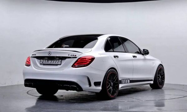 Mercedes C63S AMG Speedshift MCT