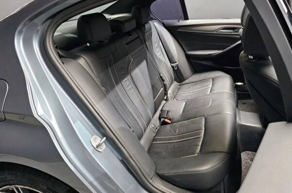 photo_2025-04-15_16-51-44 Bmw Serie 520d M Sport